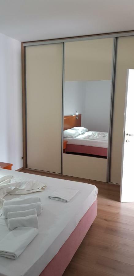 Premium Apartments Joy Primošten Exteriér fotografie